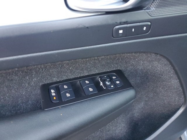 2021 Volvo XC40 Momentum